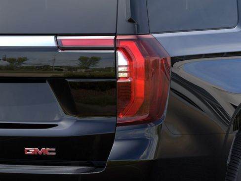 New 2026 GMC Yukon XL Denali w/ Advanced Technology Package AWD/4WD image 35