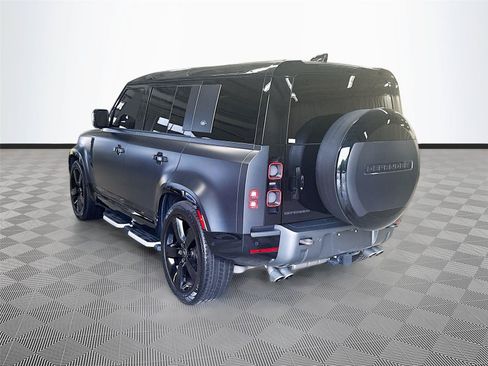 Used 2023 Land Rover Defender 110 Carpathian Edition AWD/4WD image 5