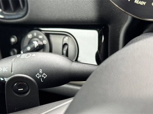 Used 2022 MINI Cooper Countryman S w/ Storage Package image 38