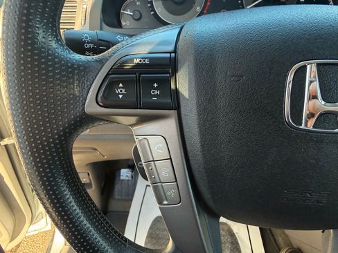 Used 2016 Honda Odyssey LX image 10