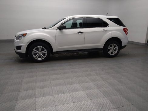Used 2016 Chevrolet Equinox LS FWD image 2