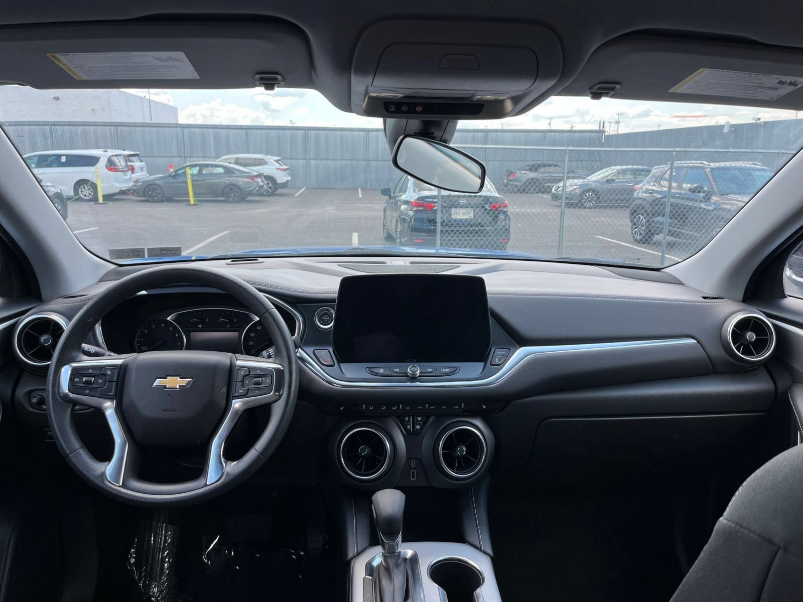 Used 2026 Chevrolet Blazer LT FWD image 33