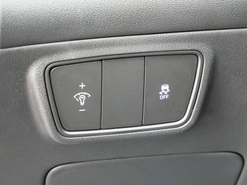 Certified 2023 Hyundai Tucson SE image 21