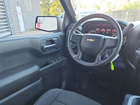 Used 2021 Chevrolet Silverado 1500 Custom w/ LPO, Dark Essentials Package AWD/4WD image 9