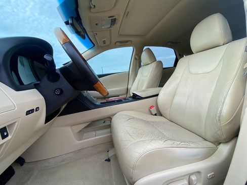 Used 2010 Lexus RX 350 2WD w/ Premium Pkg image 7