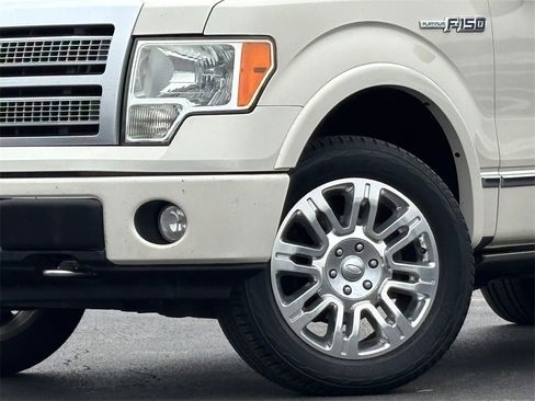 Used 2009 Ford F150 Platinum image 2