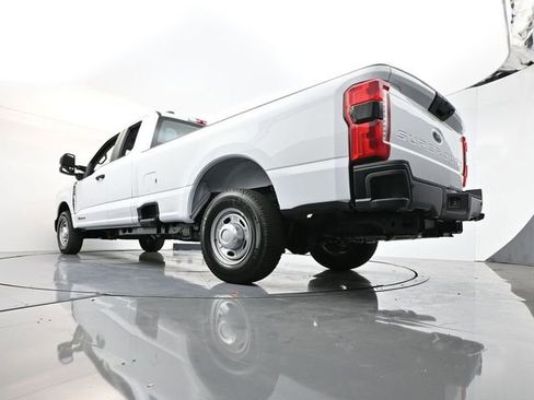 New 2026 Ford F350 XL w/ 360-Degree Camera Package RWD image 30
