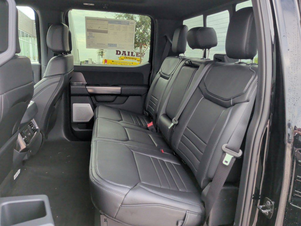 New 2027 Ford F250 Platinum w/ FX4 Off-Road Package AWD/4WD image 40