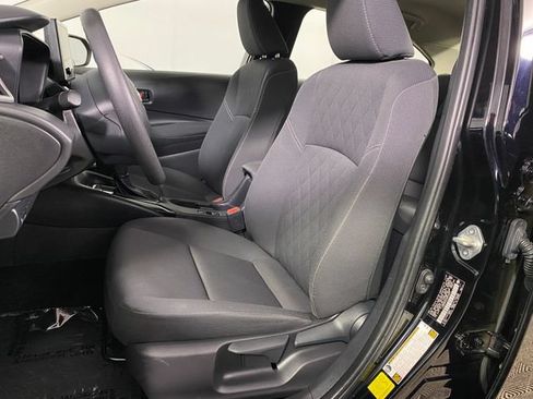 Certified 2025 Toyota Corolla LE FWD image 10