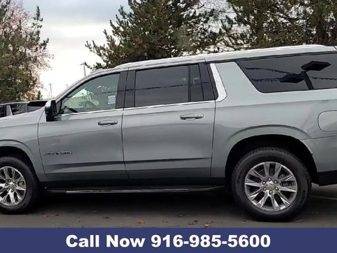 New 2026 Chevrolet Suburban Premier w/ Sun And Tow Package image 8