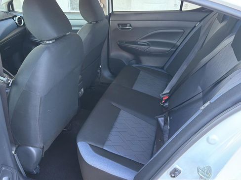 Used 2025 Nissan Versa SV FWD image 11