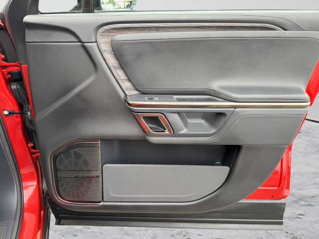 Used 2022 Rivian R1S Launch Edition Quad AWD/4WD image 33