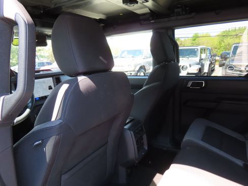 Used 2025 Ford Bronco Big Bend image 28