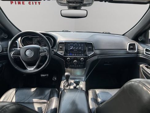 Used 2021 Jeep Grand Cherokee Limited w/ Luxury Group II AWD/4WD image 19