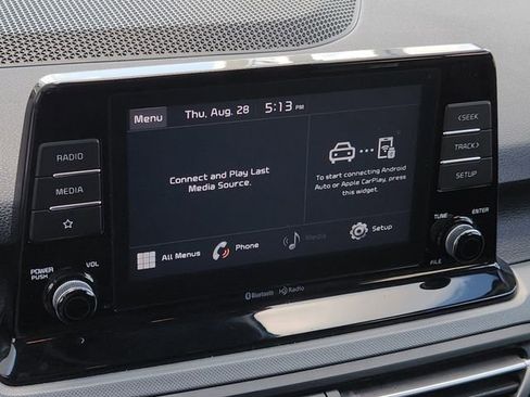 Used 2022 Kia Seltos LX image 12