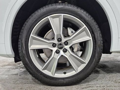 Certified 2025 Audi Q5 2.0T Premium w/ Convenience Plus Package AWD/4WD image 22
