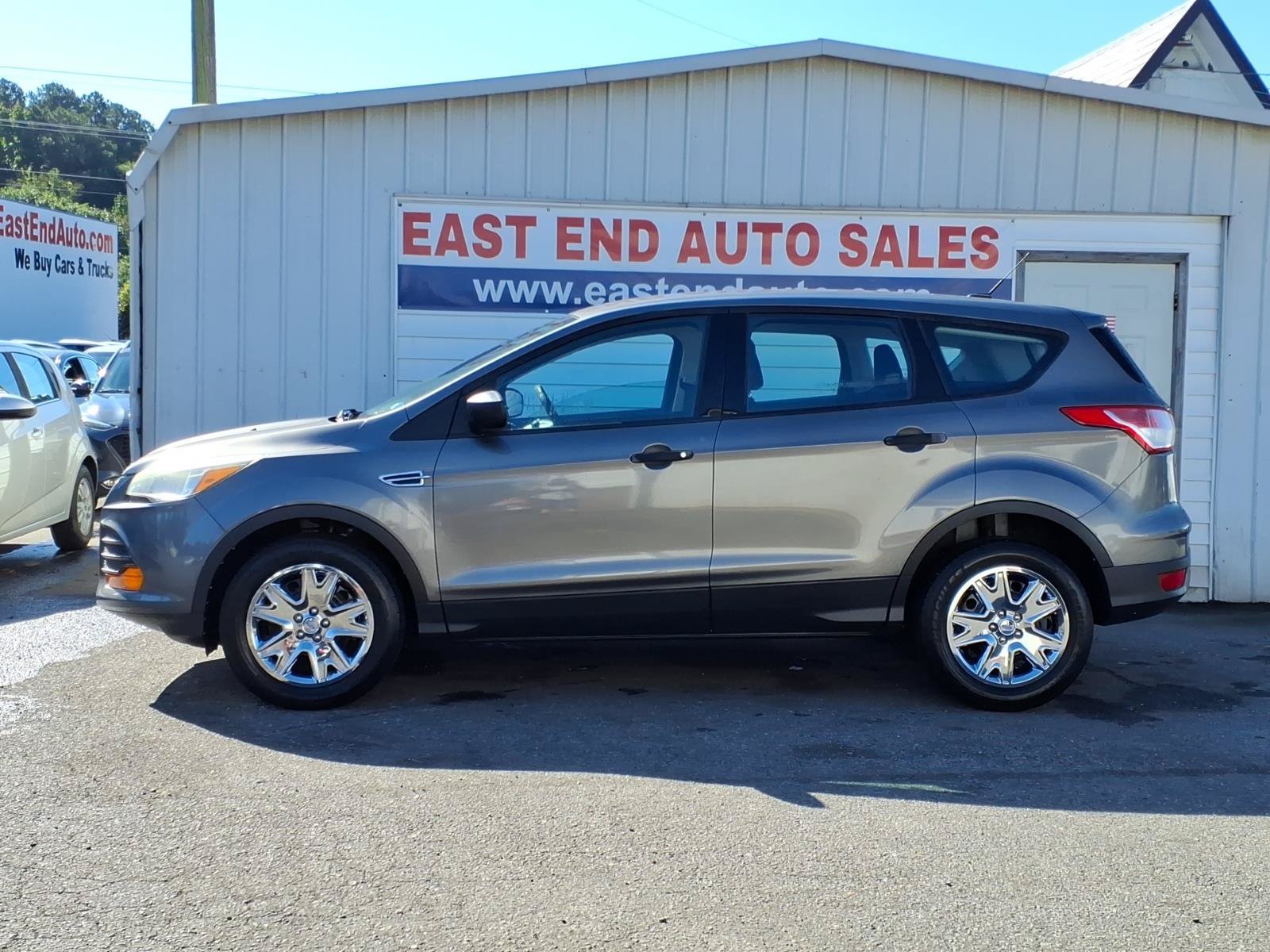 Used 2013 Ford Escape S FWD image 2