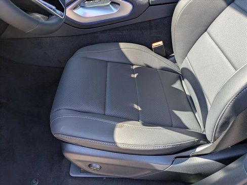 New 2026 Mercedes-Benz GLE 450 4MATIC Coupe image 4