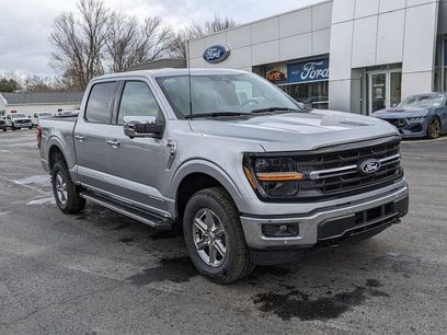 New 2025 Ford F150 XLT w/ Equipment Group 302A MID