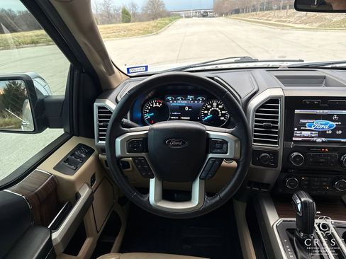 Used 2015 Ford F150 Lariat image 15