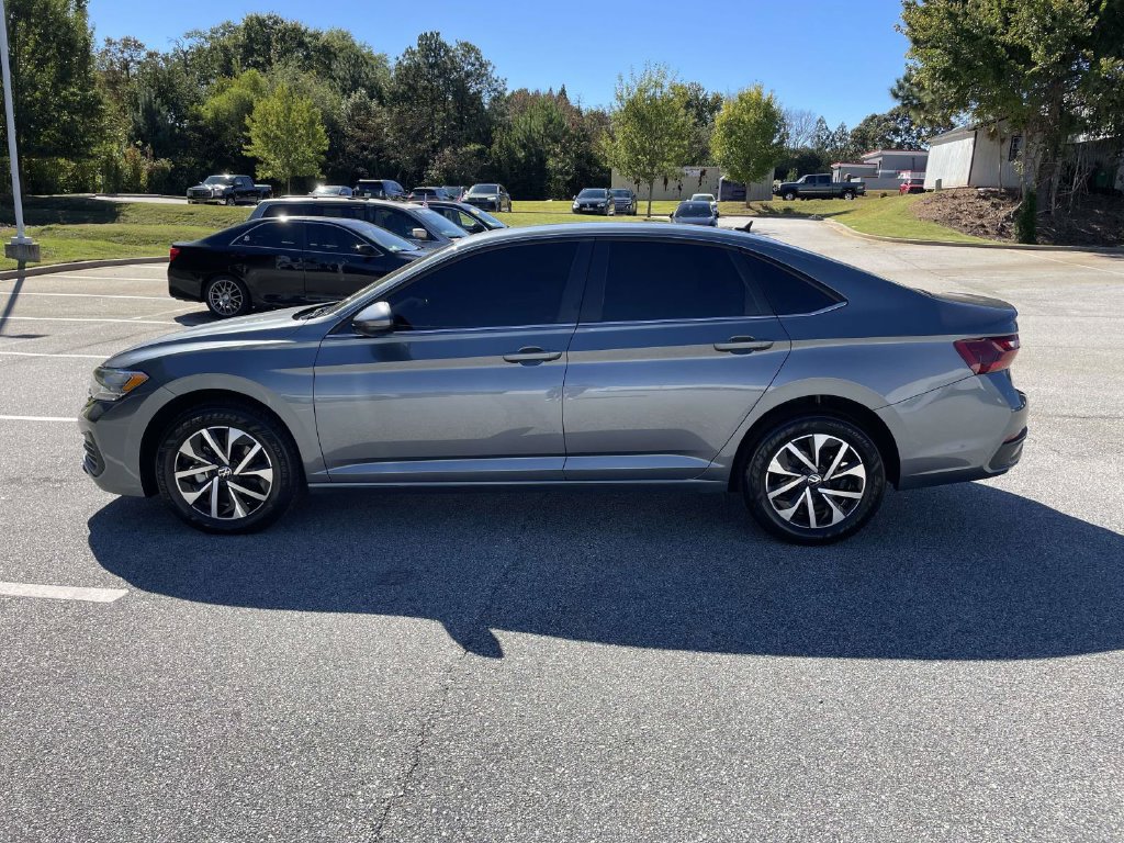 Used 2024 Volkswagen Jetta S FWD image 5