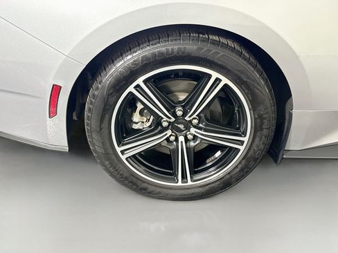 Used 2024 Ford Mustang Premium RWD image 31