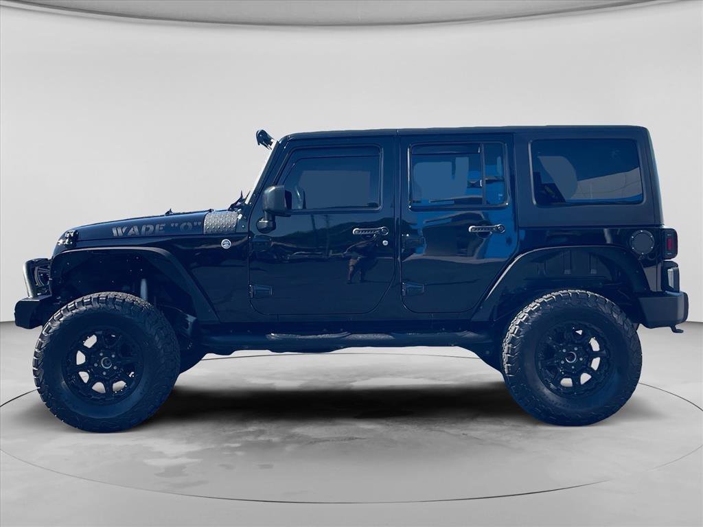 Used 2015 Jeep Wrangler Unlimited Sport w/ Connectivity Group AWD/4WD image 3