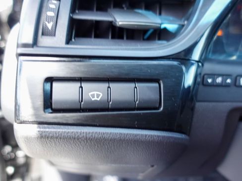 Used 2024 Lexus ES 350 w/ Premium Package FWD image 16