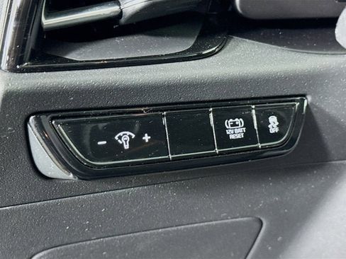 Used 2023 Kia Niro LX FWD image 10