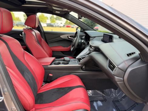 Used 2022 Acura TLX w/ A-SPEC Pkg FWD image 24