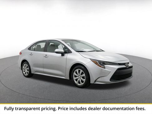 Used 2025 Toyota Corolla LE FWD image 1