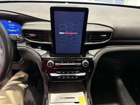Used 2022 Ford Explorer ST w/ ST Street Pack image 10