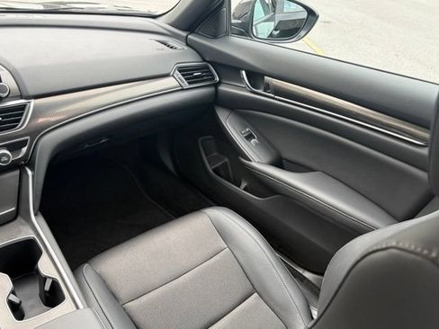 Used 2021 Honda Accord Sport image 35