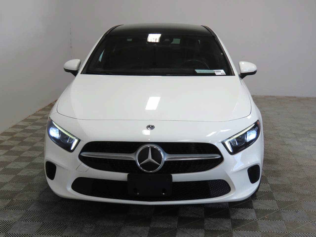 Used 2019 Mercedes-Benz A 220 image 2