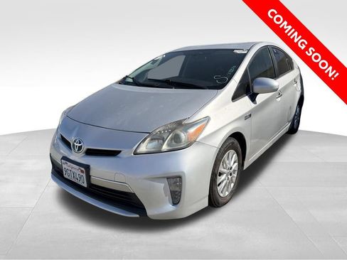 Used 2014 Toyota Prius Prime Plug-In Hybrid FWD image 1