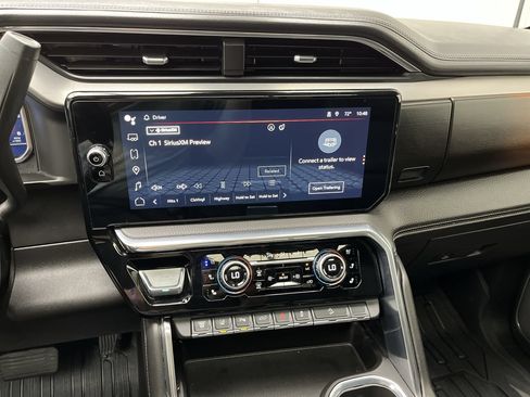 Certified 2025 GMC Sierra 2500 Denali w/ Denali Reserve Package AWD/4WD image 19