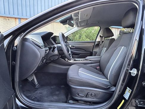 Used 2020 Hyundai Sonata SEL FWD image 16