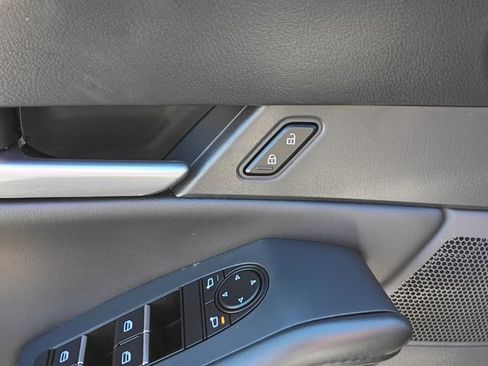 New 2026 MAZDA CX-30 AWD 2.5 S w/ Select Sport Pkg image 31