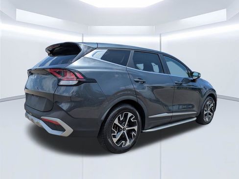 Used 2023 Kia Sportage EX FWD image 4