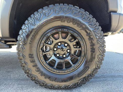 New 2026 GMC Canyon AT4X w/ AT4X AEV Edition image 9