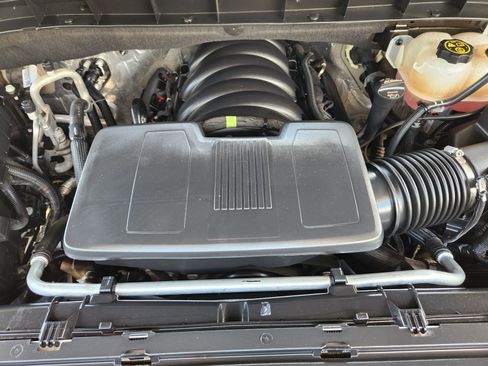 Used 2023 GMC Sierra 1500 AT4X AWD/4WD image 25