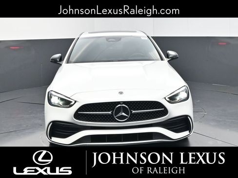 Used 2022 Mercedes-Benz C 300 4MATIC Sedan image 4