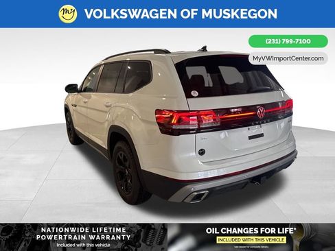 New 2026 Volkswagen Atlas Peak Edition AWD/4WD image 5
