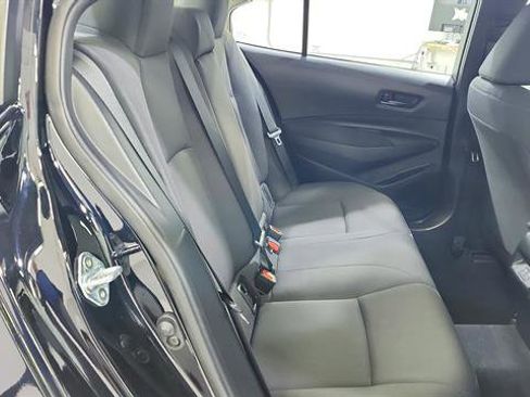 Used 2025 Toyota Corolla LE FWD image 25