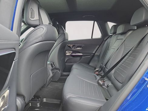 Used 2026 Mercedes-Benz GLC 350e 4MATIC w/ AMG Line image 16