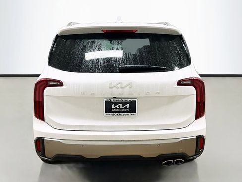 New 2025 Kia Telluride S image 6