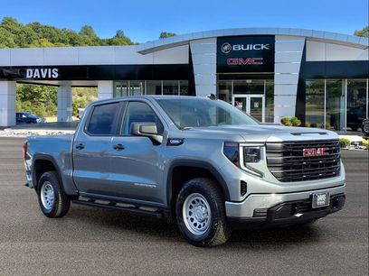 Used 2025 GMC Sierra 1500 Pro w/ Pro Value Package