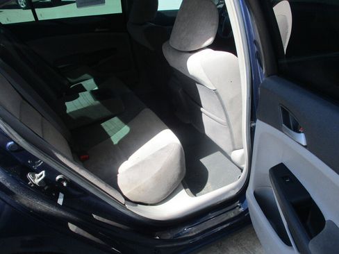 Used 2009 Honda Accord LX-P image 20