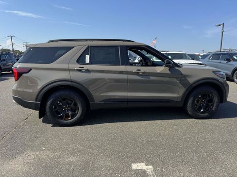 New 2026 Ford Explorer Tremor w/ Tremor Ultimate Package AWD/4WD image 4