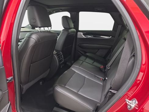 Used 2024 Cadillac XT5 Premium Luxury w/ Technology Package FWD image 10